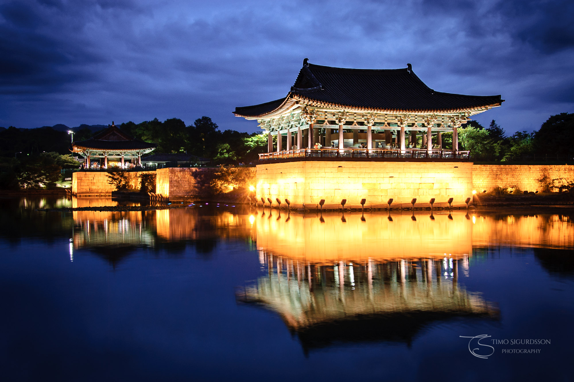 Anapji Pond, Gyeongju, South Korea. Palace reflection at night.